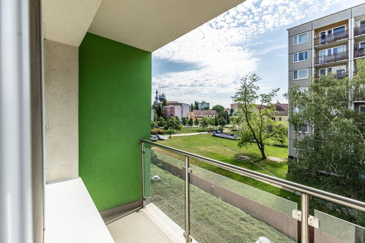 Hotel Krystal Hodonin Exterior photo